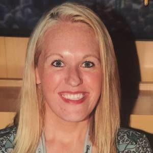 Meet your Posher, Desiree